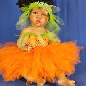 BLACK FRIDAY SALE -Tutu Dress And Headband Set NWT Size NB - 6 Months Lil Punkin